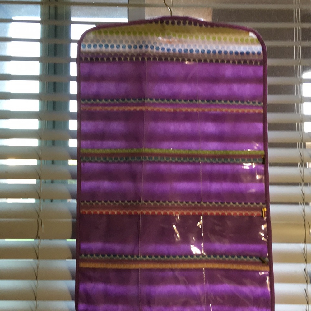 Jewelry holder